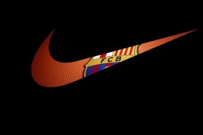 中国足球国家队推动多元文化理解与融合训练，基于文化视角的中国足球发展困境与出路