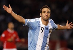 中国男篮提升阵容深度增强比赛应变能力，男篮中国队阵容