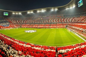 澳大利亚队后程发力逆转夺冠，澳大利亚队员